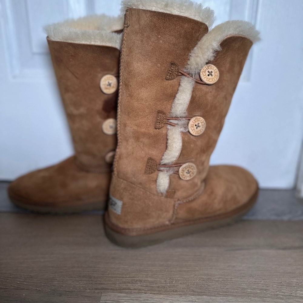 Tan Uggs - image 1